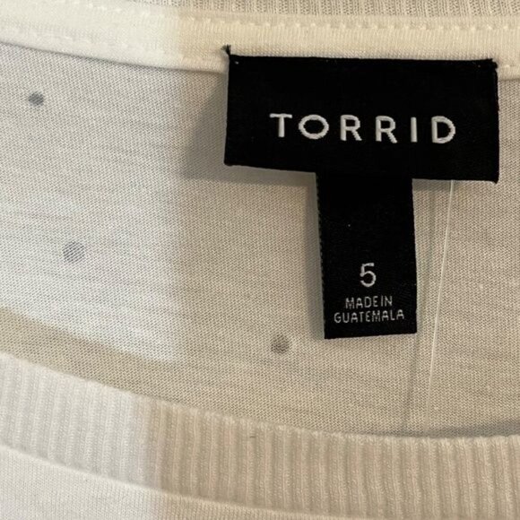 Torrid Top Women 28 White Pullover Rhinestone Neutral Retro 80s Summer Feminine - Picture 2 of 15